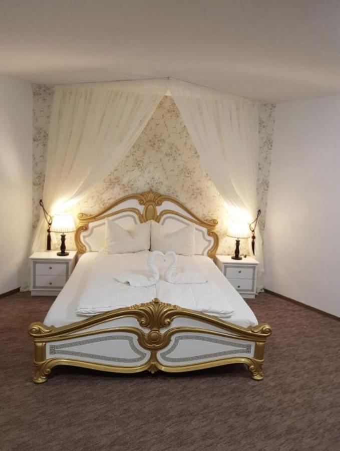 Wall St House Sibiu Ngoại thất bức ảnh