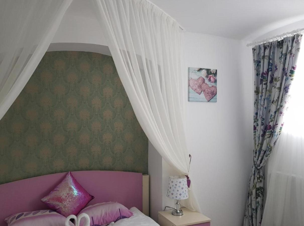 Wall St House Sibiu Ngoại thất bức ảnh
