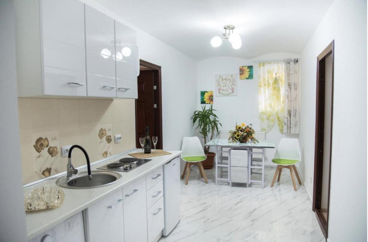 Wall St House Sibiu Ngoại thất bức ảnh