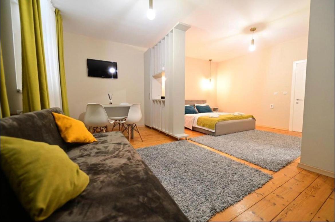 Wall St House Sibiu Ngoại thất bức ảnh